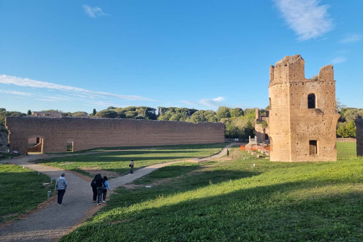 Via Francigena nel Lazio: un viaggio lento tra borghi, laghi,  mare e sapori veri